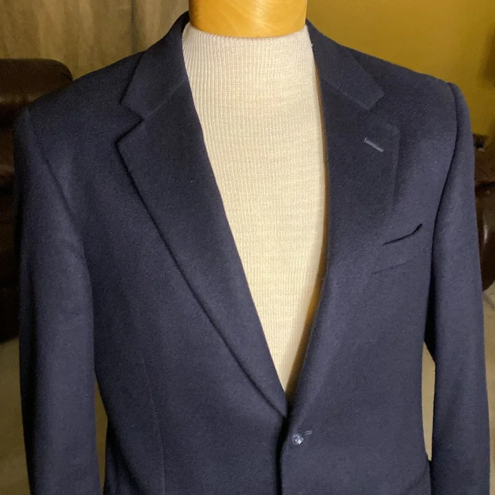 Jos. A. Banks Cashmere luxury blazer